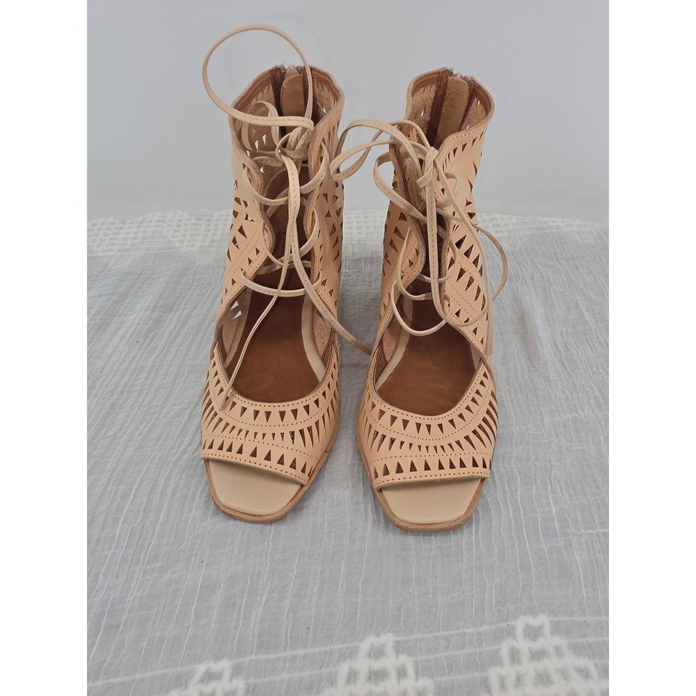 Jeffrey Campbell Snick Nude Leather Laser Cut Lace Up Wedge Sandals Womens 9.5